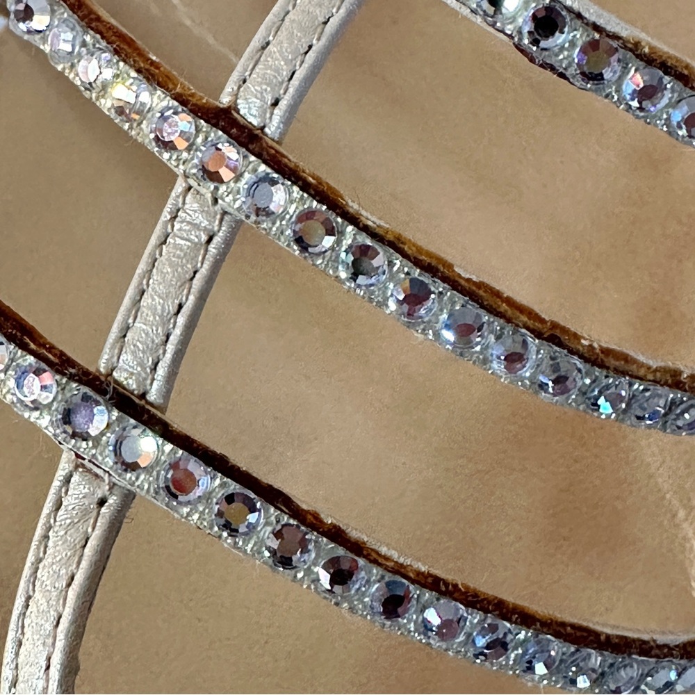Stuart Weitzman Gold Kitten Heel Sandal 6.5 Toe Post Thong Rhinestone Straps - Picture 7 of 11